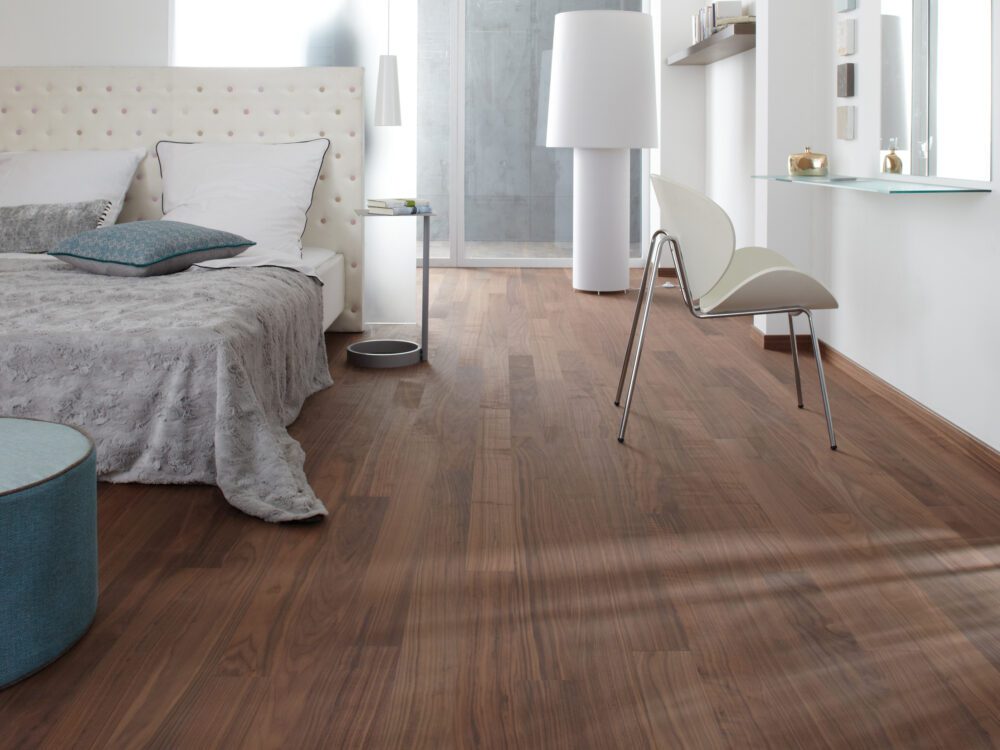 ScheuberAG_Bauwerk_Parkett_Nussbaum