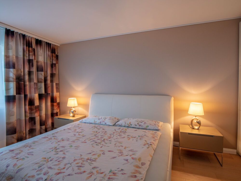 ScheuberAG_Einrichtung_Wandbespannung