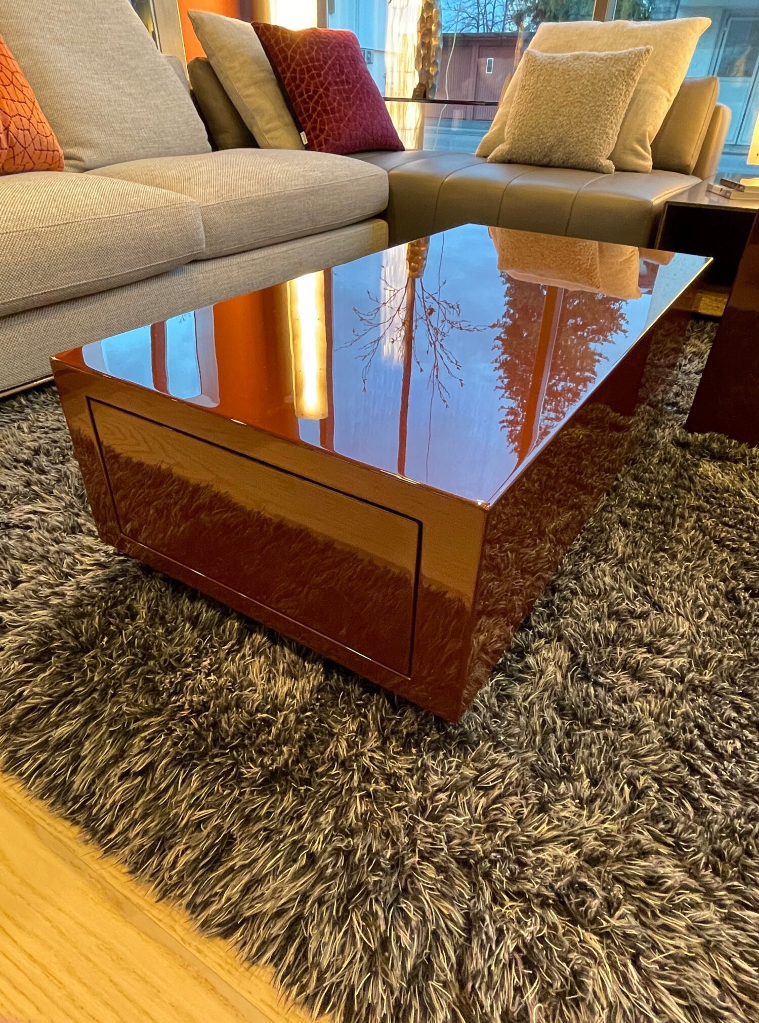 SWM.119.034_Minotti Solid