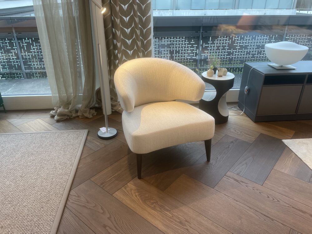 SWM.121.014_Minotti Aston