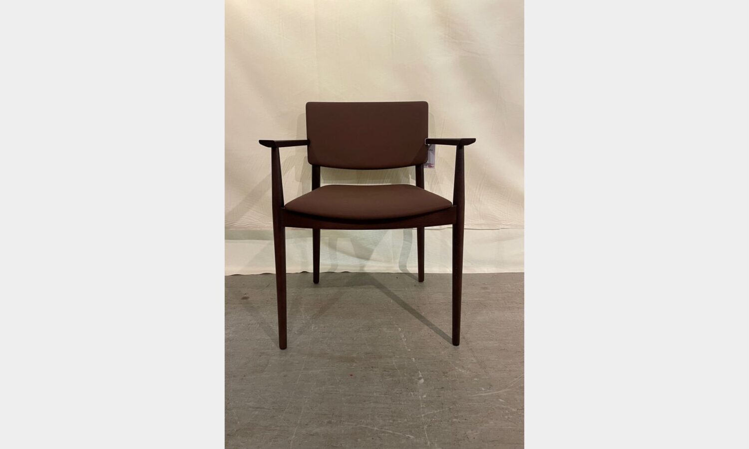 ScheuberAG_Andreu World_Stuhl Happy 2