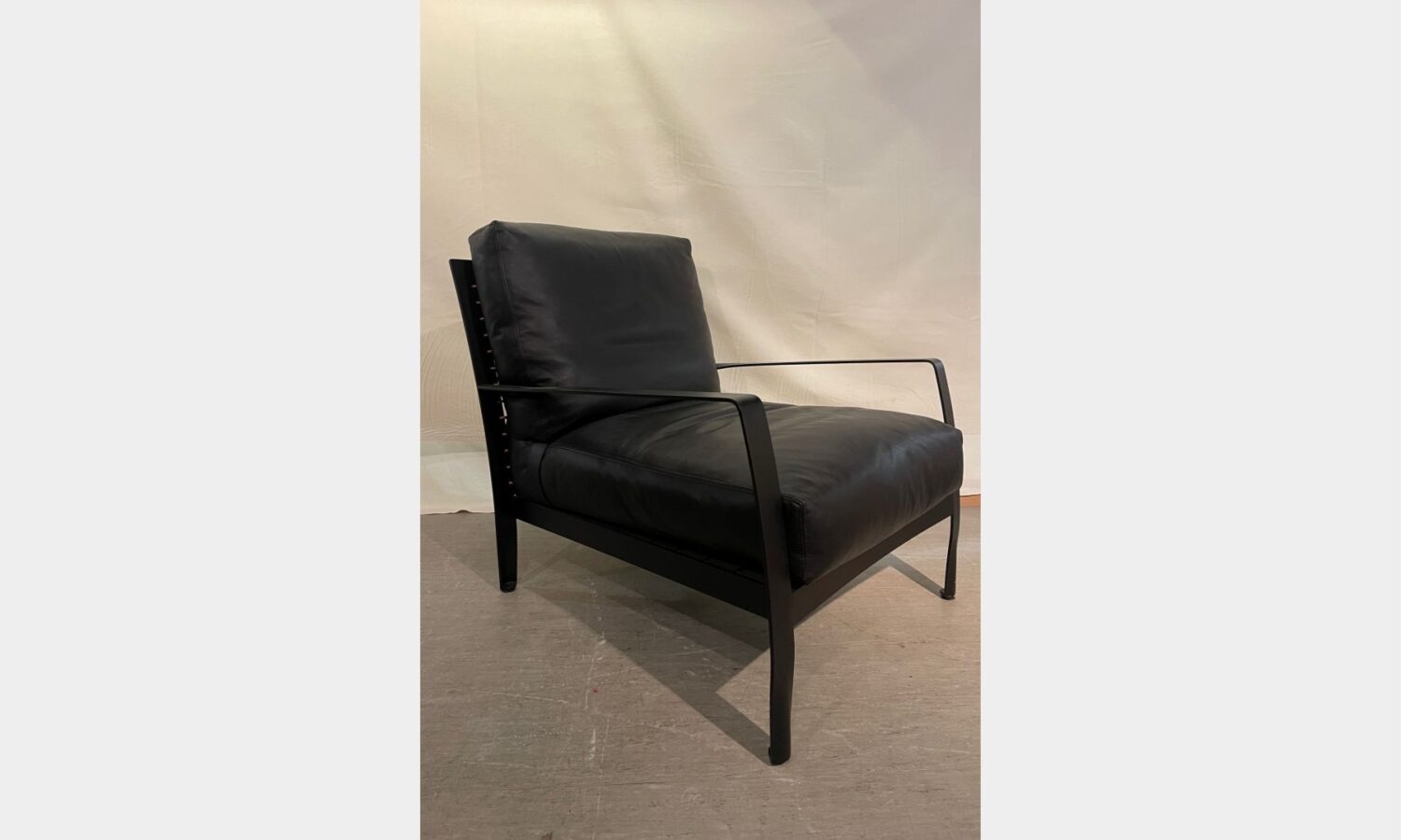 ScheuberAG_Minotti_Sessel Richards (4)